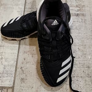 BOYS ADIDAS YOUTH BASEBALL CLEATS SIZE 2 IN PERFECT SHAPE